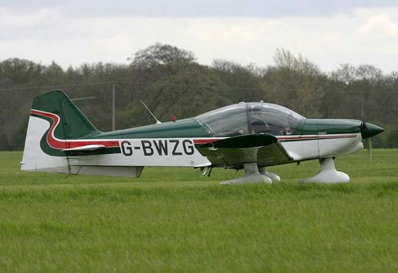 An airplane: Robin R.2160 Alpha Sport taken during Flyer Forum meet-up, Rougham Airfield, 01-05-2006