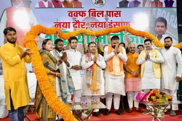 BJP State President Dr. Dilip Jaiswal during “Thank You Modi Ji” program, organised on the occasion of the passage of the Waqf Amendment Bill.