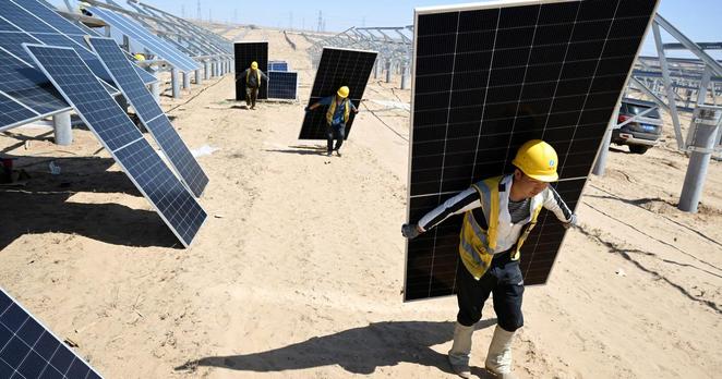 Guerre commerciale: les Etats-Unis souhaitent imposer 3520% de droits de douane sur des panneaux solaires d'Asie