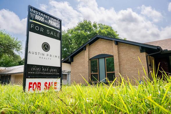 Mortgage rates hold steady after few surprises from labor data, Fed meeting