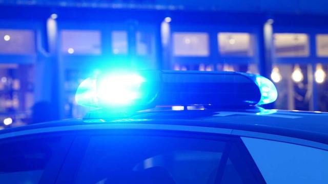 Mannheim: Radfahrer würgt Fußgängerin und flüchtet
