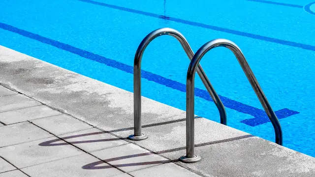Angriff auf Rettungsschwimmer: Mehr Sicherheitskräfte im Freibad