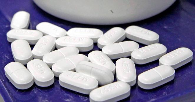 Pills of the painkiller hydrocodone at a pharmacy in Montpelier, Vt. on Feb. 19, 2013. (AP Photo/Toby Talbot, File)