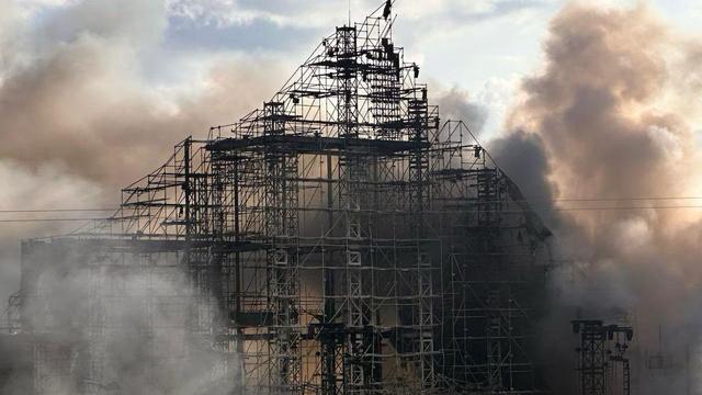 The main stage at Tomorrowland festival destroyed by fire in Boom, 16 July, 2025 - Copyright GVA