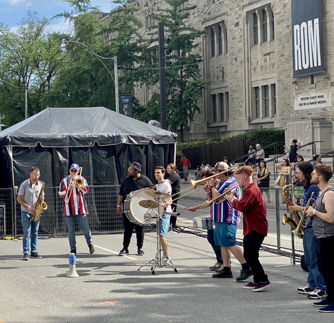 Shout! The band. Brass band on the avenue 