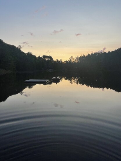 Sunset by the lake 