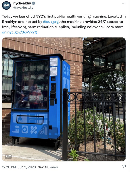 Today we launched NYC’s first public health vending machine. Located in Brooklyn and hosted by @sus_org, the machine provides 24/7 access to free, lifesaving harm reduction supplies, including naloxone.