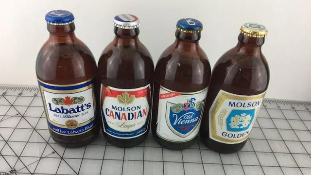 Stubby beer bottles were the predominant vessel for beer in Canada from 1961 to 1984 and today exist largely in antique shops or private collections. (Craig Baird/Canadian History Ehx!)