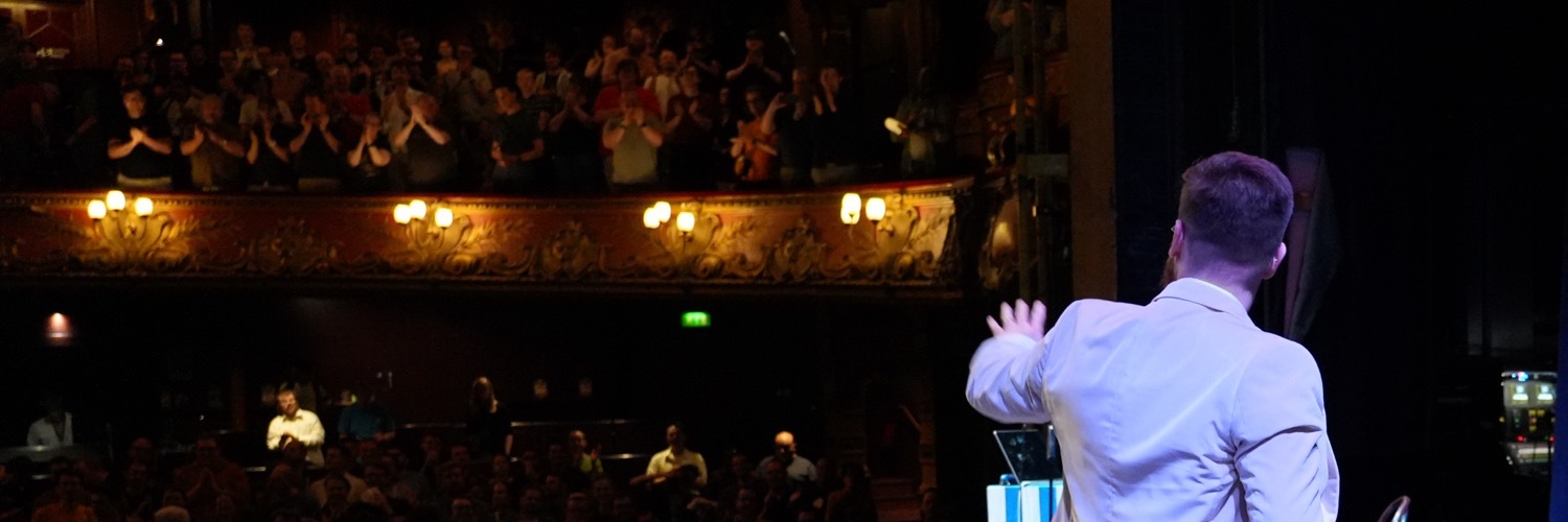 imyke's profile header