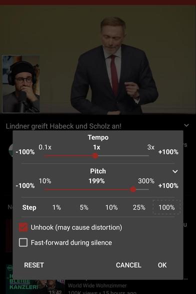 Screenshot: Man sieht die App NewPipe. Geöffnet ist das Video "Geld für die Welt - Lindner greift Habeck und Scholz an".
Im Vordergrund ein Menü in dem man Tempo und Pitch einstellen kann. Der Pitch steht auf 200%. Das verwandelt Christian Lindner in einen Chipmunk.