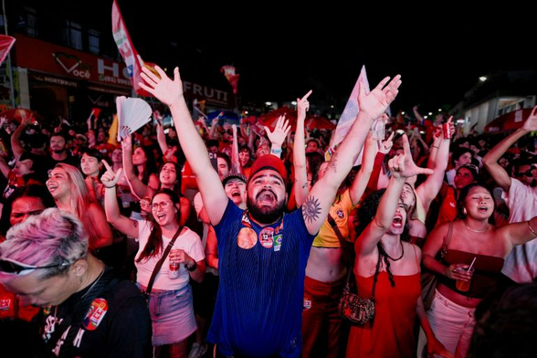 Supporters of Brazilian President Luiz Inacio Lula da Silva on the outskirts of Brasilia, Brazil [Diego Herculano/Reuters]