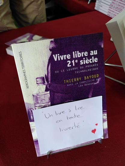 Dimanche 8 juin de 16h à 18h, Léa Deneuville et moi serons au salon Quartier du Livre, à la mairie du 5ème arrondissement de Paris, pour accompagner notre essai intitulé « Vivre libre au 21e siècle (ou le leurre du progrès technologique) ». Si vous souhaitez nous trouver, cherchez-nous en salle Agora Jacqueline de Romilly !

Voici ce que @bortzmeyer@mastodon.gougere.fr avait pensé de notre travail d'écriture : https://www.bortzmeyer.org/vivre-libre.html

#vendredilecture #lecture #livre #livres #politique #numérique #essai