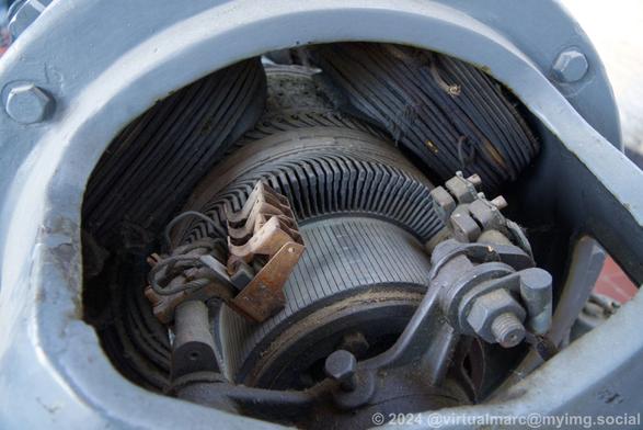 A detail photo of the inside of a generator.