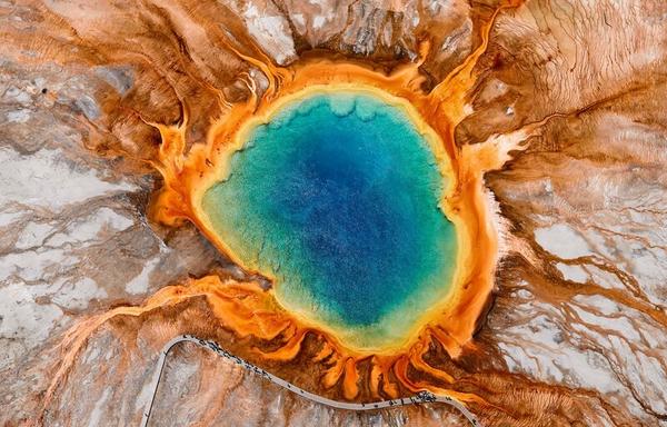 Scientists find ’breathing’ magma cap inside Yellowstone supervolcano
