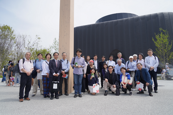 🔴 Expo 2025 Osaka Kansai x The University of Osaka! 🔵President Atsushi Kumanogoh and others visited the Signature Pavilion "Future of Life" (Ishiguro Pavilion)
