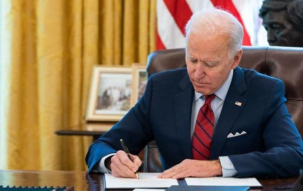 US revokes Romania