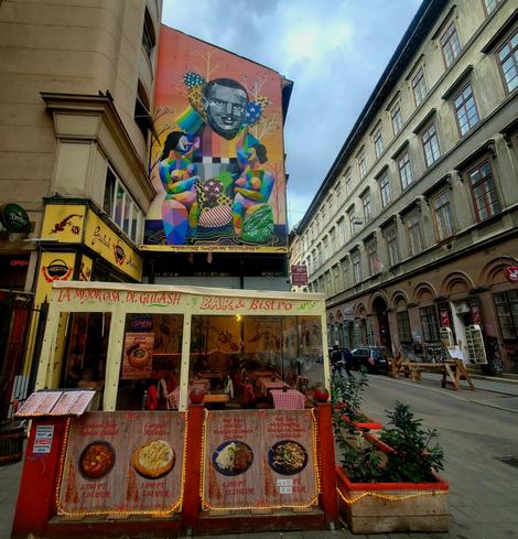 Mural by Okuda in Budapest (Hungary) dedicated to Ángel Sanz-Briz, a Spanish diplomat and humanitarian