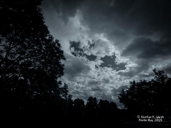 Clouds over Berlin, May 2025, © Stefan F. Wirth