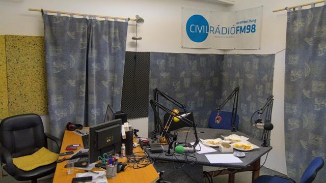 Das Studio von Civil Radio in Budapest. Foto: Aljoscha Hartmann