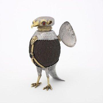 16th-17th century German drinking vessel
