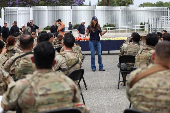 USA: L'administration Trump va renforcer ses opérations anti-immigration malgré les manifestations