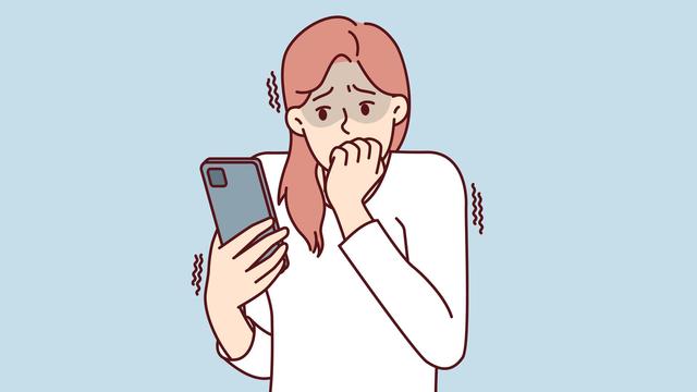 Symolbild/Zeichnung: Eine junge Frau blickt ängstlich auf ihr Smartphone.