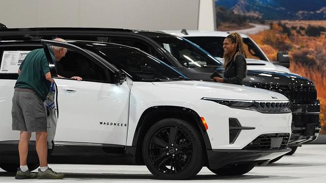 Global EV sales up almost 30% in April, with the US falling behind