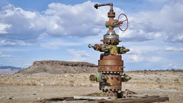 Une indication d'un puits pétrogazier abandonné au Canada.