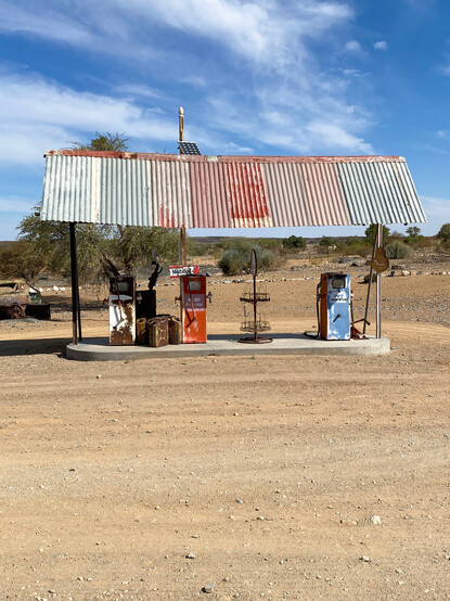 Old gaspumps in the desert of Namibia
Altekalkofen Lodge with vintage Mobil Gas Pumps near Keetmanshopp in Namibia 