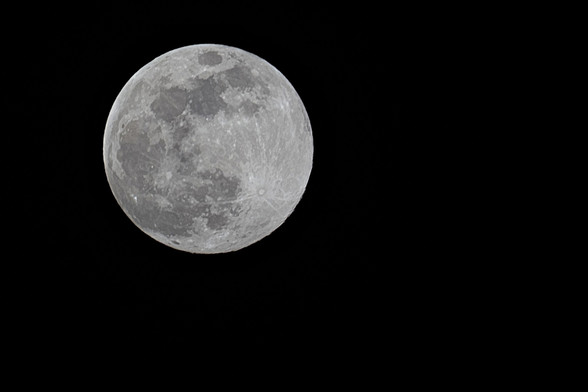 Feb Full Moon know as a Snow Moon
