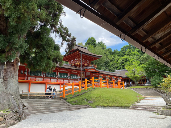 Kasuga-Taisha (春日大社) #photography #japan #travel #highlight #japan2023 #japantour2023 #nara #reisen #architecture #bronze #lanterns #stone #kasugazukuri #honden #torii #shinto #deerpark #sacredmessengers #kasugayamaprimevalforest #unesco #worldheritagesite #fujiwarafamily #shrine (Flickr 11.07.2023) https://www.flickr.com/photos/7489441@N06/53063303158 