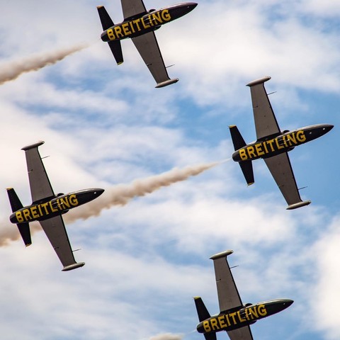 Breitling Jet Team performing at Belgian Air Force Days 2018 #avgeek #aviation #bafdays #airshow #airplanes #aircraft #jets #instaplane #plane #planes #breitling #airplanes #formation #travel #photography #canon #belgium #europe #aero #l39 #l39albatros