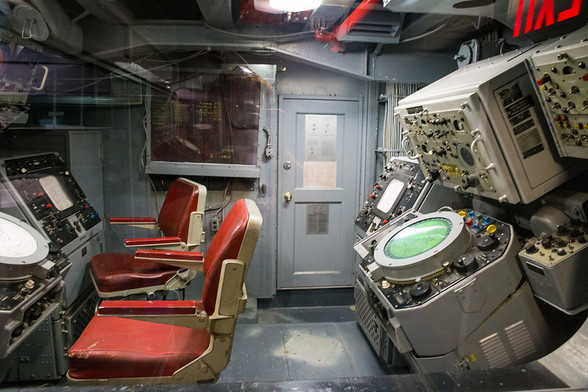 Intrepid Air, Sea, Space Museum, New York City #photography #aircraft #avgeek #aircvraftcarrier #carrier #highlight #intrepid #navy #newyork #usnavy (Flickr 04.07.2016) https://www.flickr.com/photos/7489441@N06/28038842010 