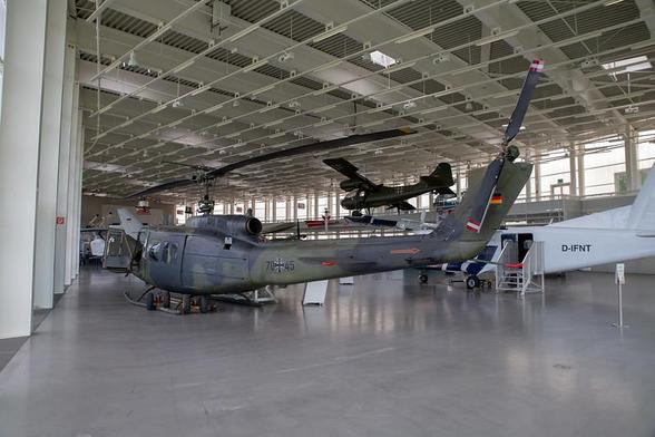 Dornier Museum Friedrichshafen #photography #aviation #aircraft #airplanes #avgeek #aviationphotography #deutschland #dorniermuseumfriedrichshafen #germany #museum #planes #dornier #friedrichshafen #highlight (Flickr 25.04.2019) https://www.flickr.com/photos/7489441@N06/33835351808 