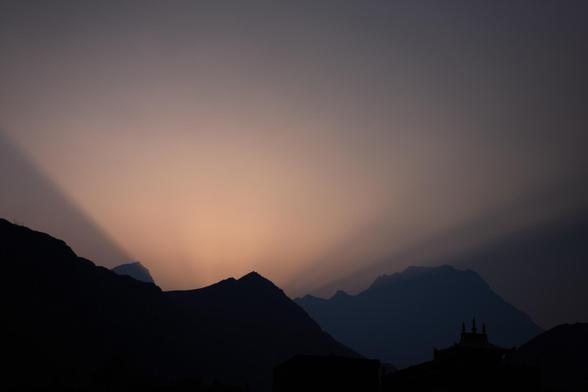 First light is ready to break across Thorong La.