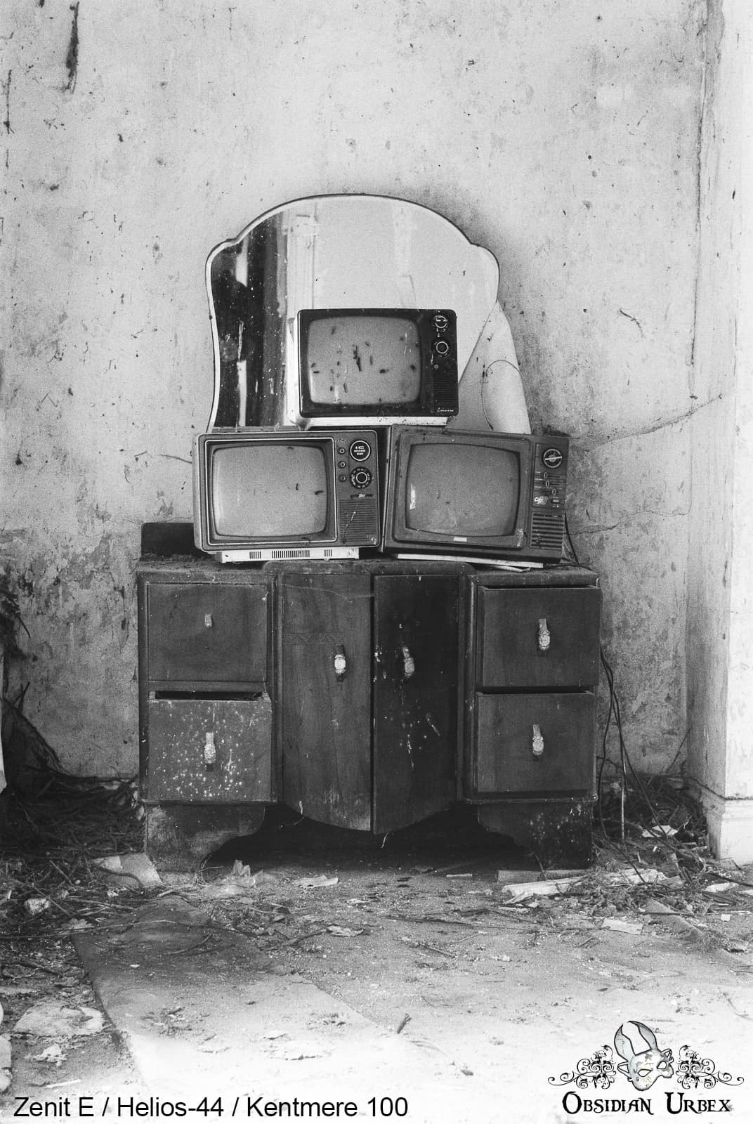 Posted media
