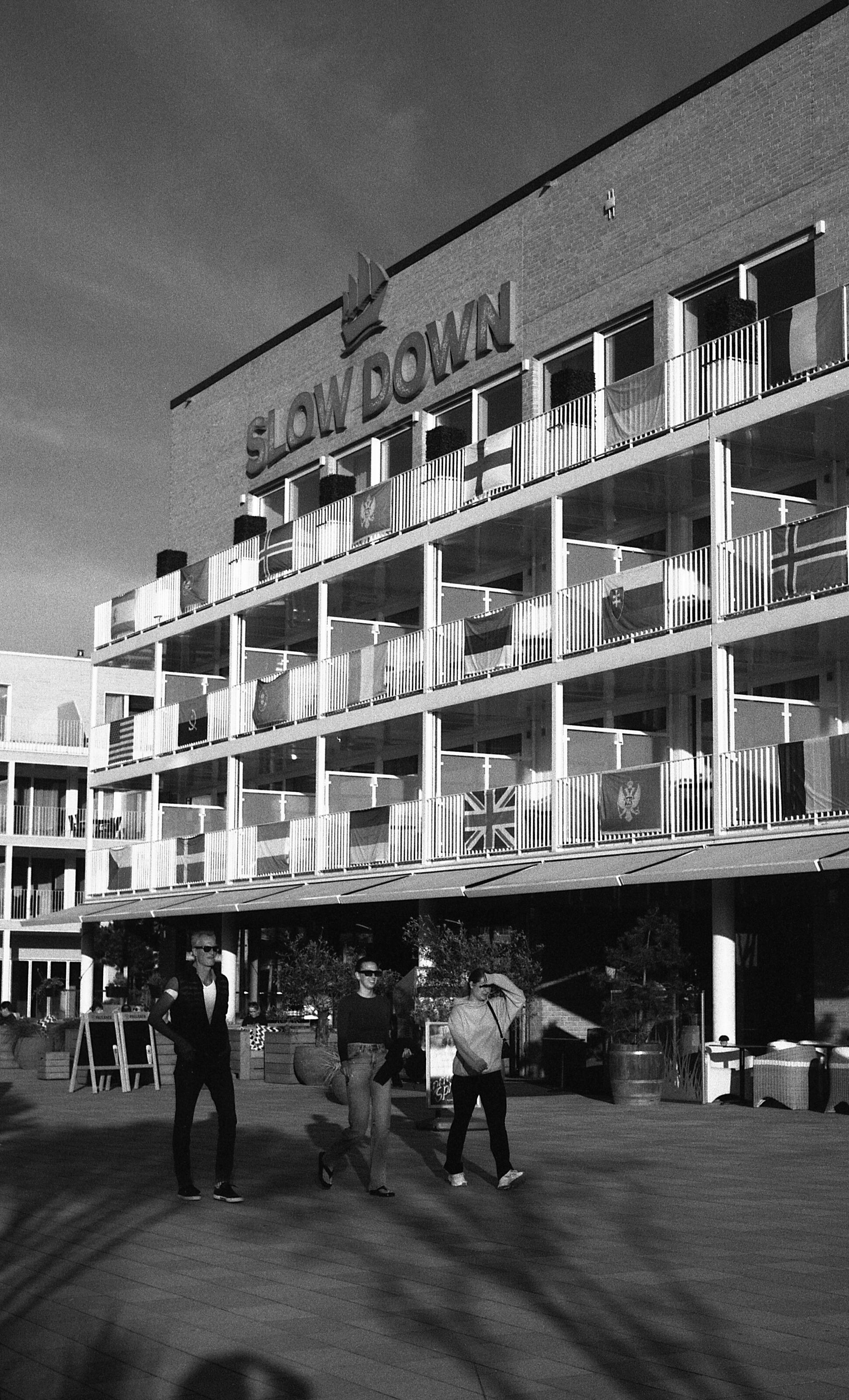 Slow Down Building, Travemunde