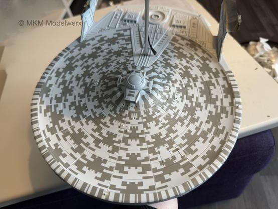 Bottom of the saucer with grey masks applied.