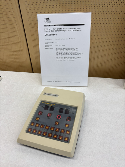 A Commodore chess computer - 6502-based, of course!