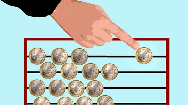 Eine Illustration zeigt eine Hand, die einen Schieberegler voller Euromünzen bedient.