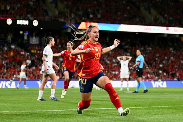 Euro 2025: Del Castillo and Spain 'full of hope' ahead of Germany showdown