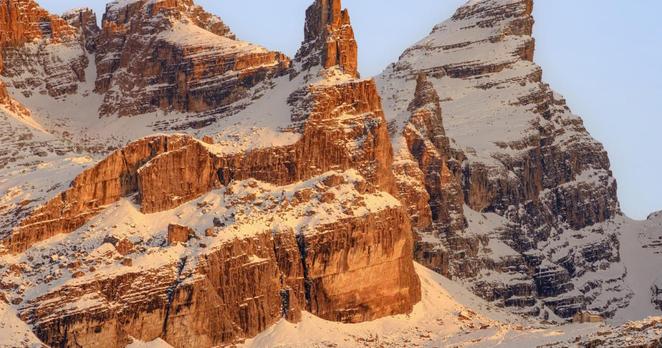 Blick auf die Brenta-Dolomiten vom Val Rendena im Naturpark Adamello-Brenta