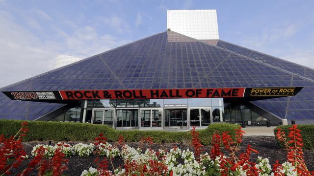 Bassist Carol Kaye tells AP she's declining Rock & Roll Hall of Fame induction, 'Permanently'