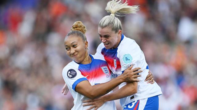 Titelverteidiger England besiegt Niederlande bei Frauen-EM deutlich