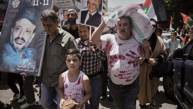 Israeli minister prays at flashpoint holy site as more aid-seekers killed in Gaza