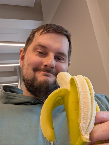Meg som koser meg med en banan 