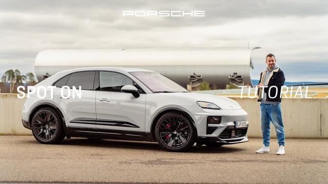 How to use the Porsche Macan Interior Communication Light | Tutorial | Spot On