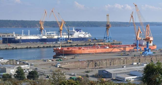 un chantier naval néerlandais soupçonné d'avoir enfreint les sanctions contre Moscou