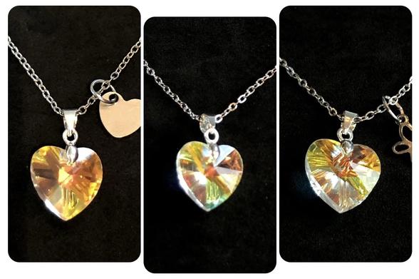 Bijoux faits à la main par Cindy Cinnamon et disponibles sur la BijouterieBrillance.com