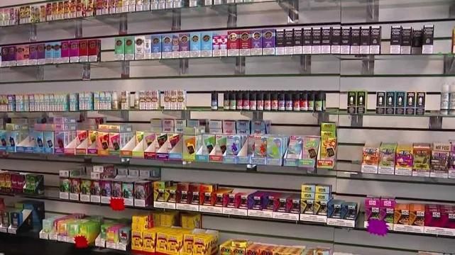 Central Iowa business reacts to judge's decision to block law regulating vaping products